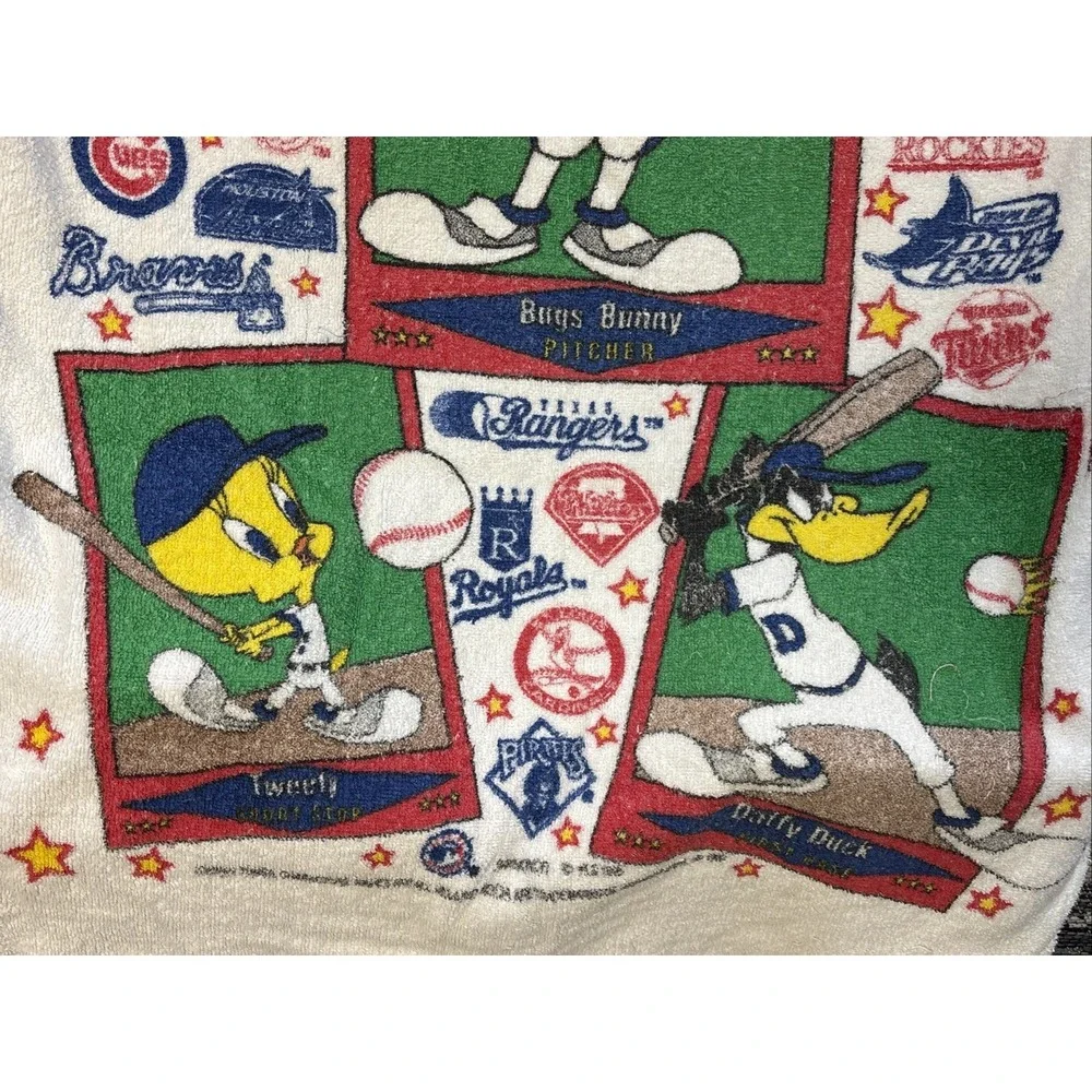 VTG Looney Tunes Major League Baseball All-Stars beach towel W/Cleveland Indian